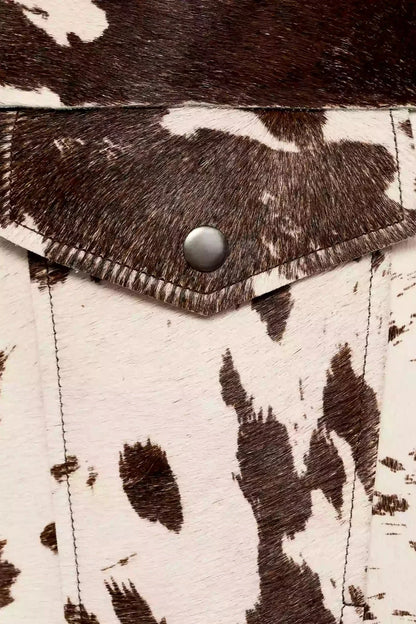 Chaqueta estilo camisa de piel sintética con estampado de vaca