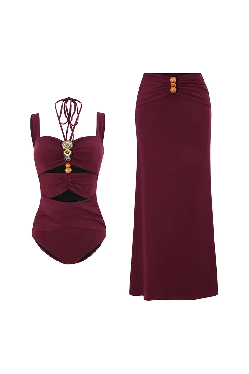Conjunto de traje de baño con recortes de cuentas estilo bohemio burdeos