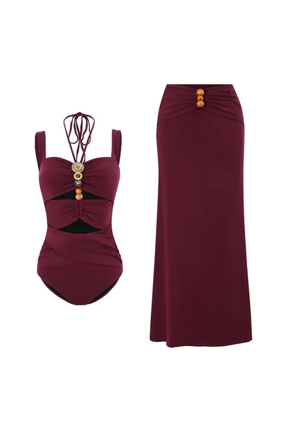 Conjunto de traje de baño con recortes de cuentas estilo bohemio burdeos