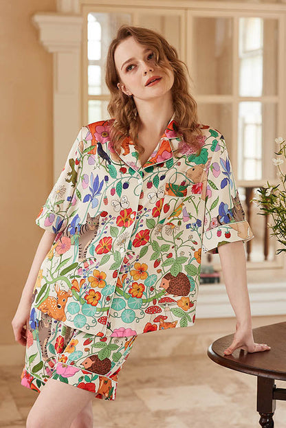 Conjunto de ropa de estar por casa corto con estampado de jardín forestal blanco