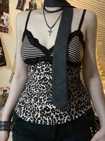 Contrast Color V-Neck Shows Slimming Breast Shape Cami Top