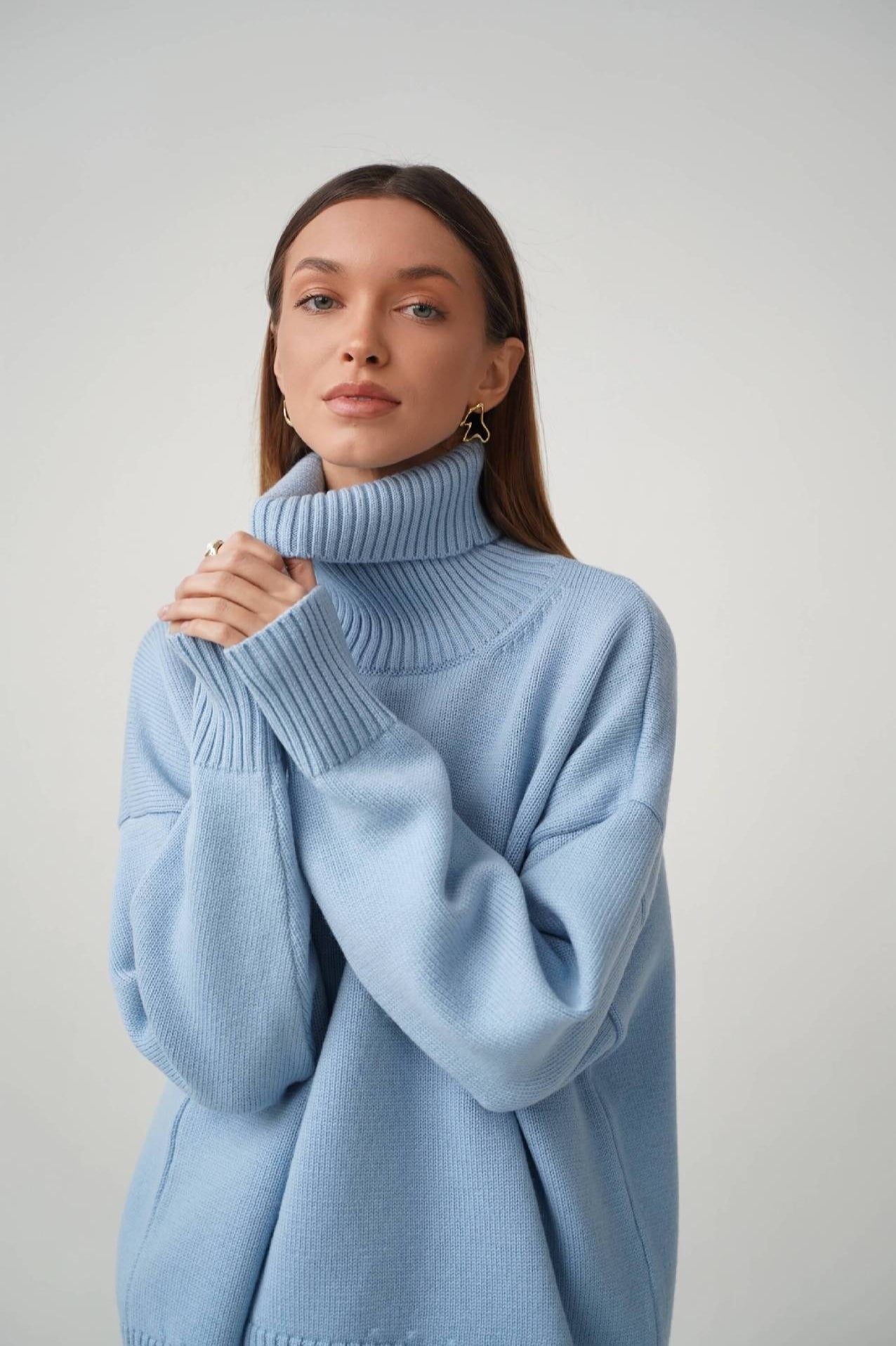 Basic Solid Knit Turtleneck Sweater