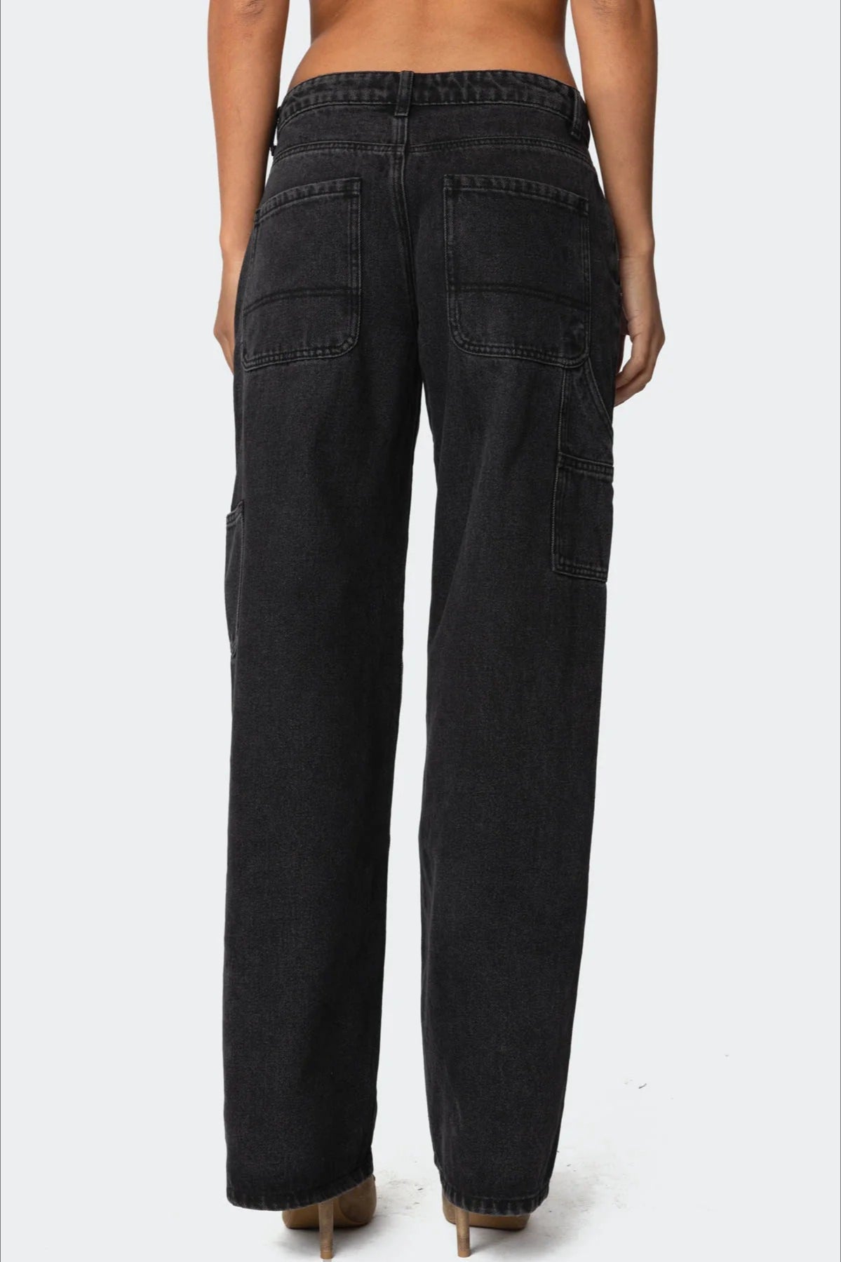Washed Oversized Mid-Rise Cargo Pocket Straight-Leg Jeans