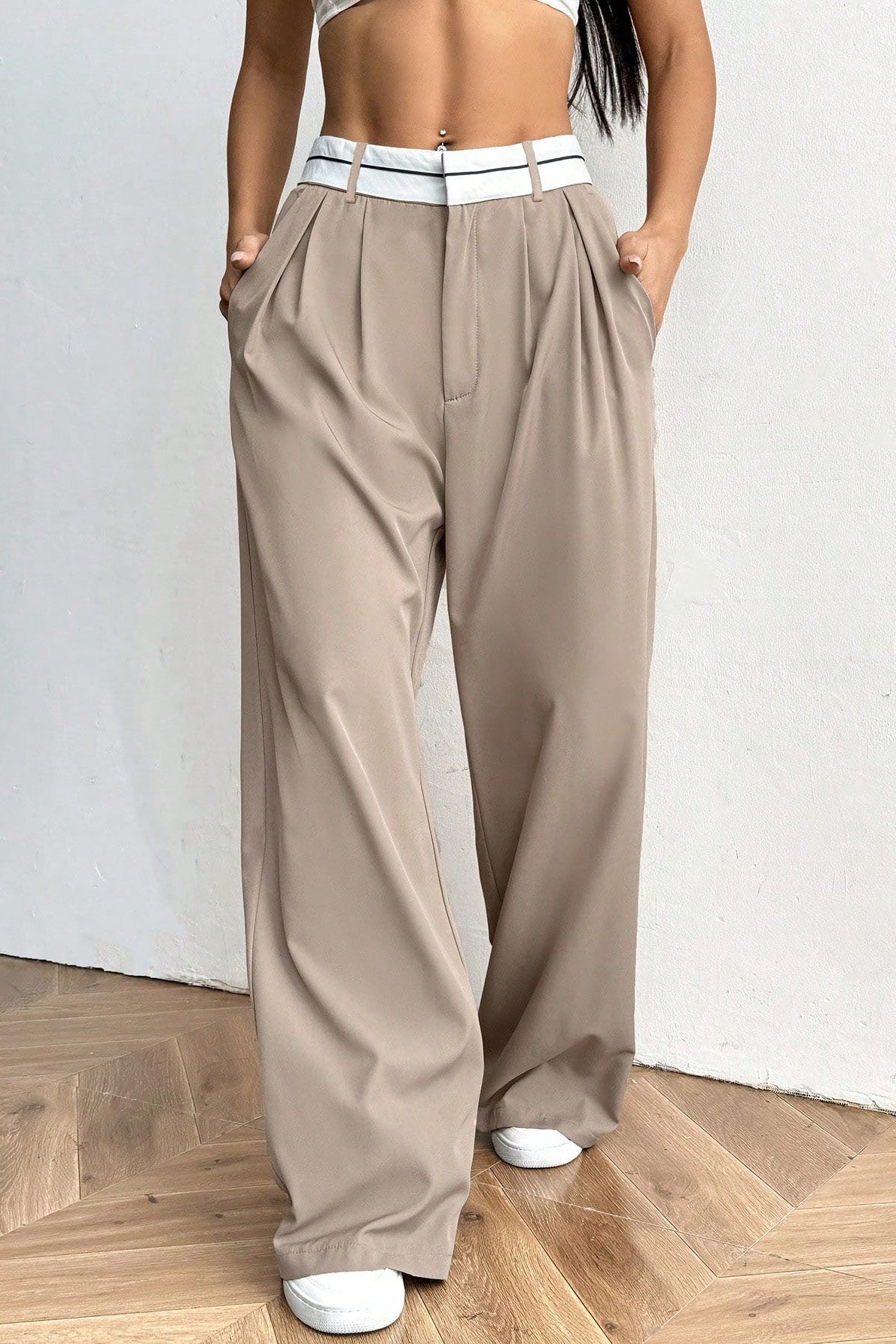Contrast Comfort Relaxed Wide Leg Pants
