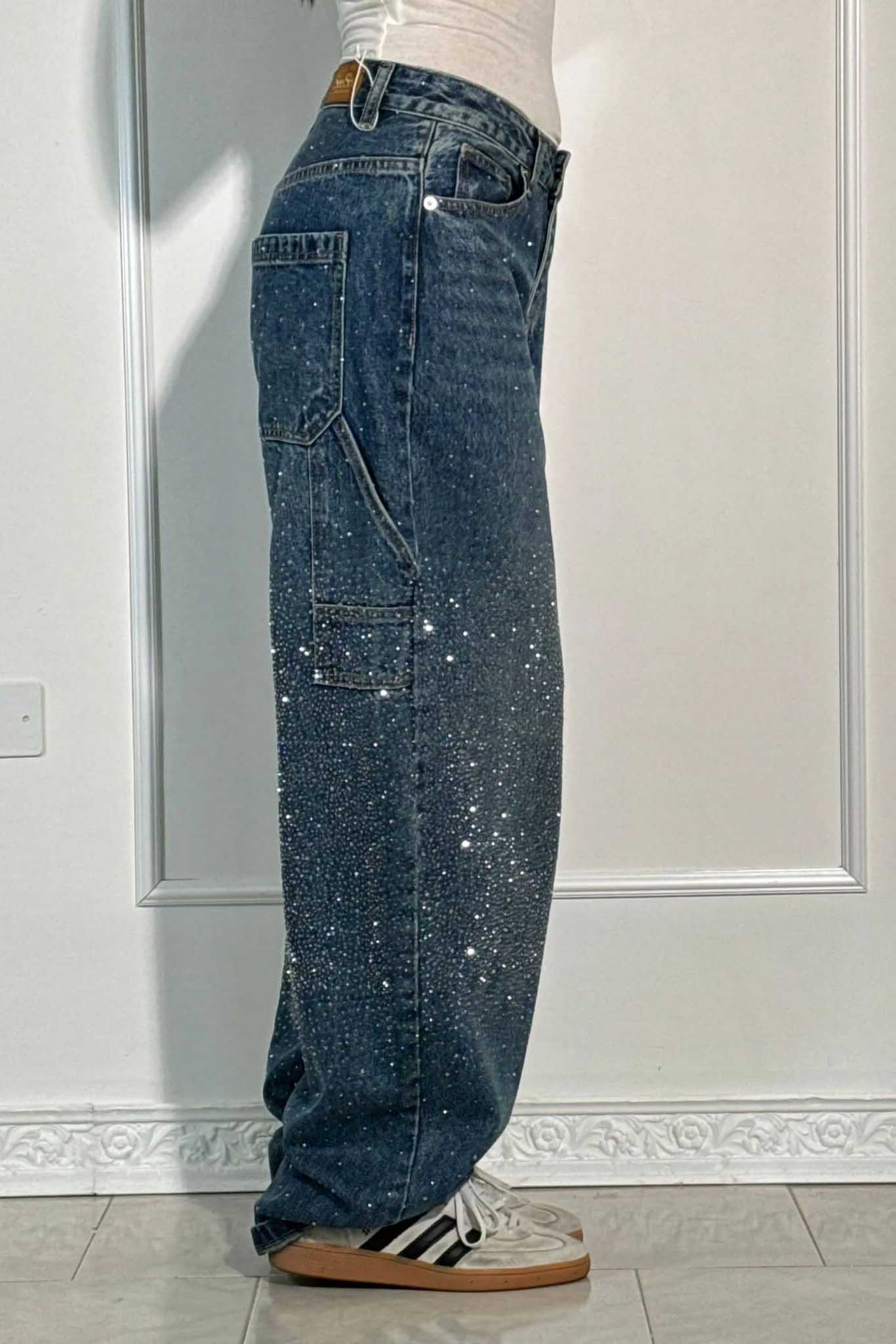 Jeans de mezclilla con brillo de carpintero con globos