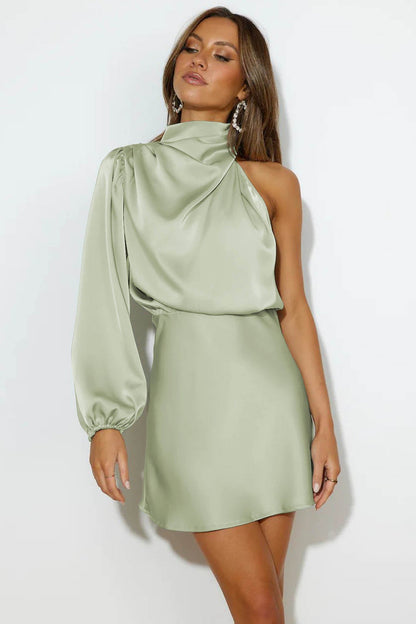 Vestido mini de un solo hombro Lexi