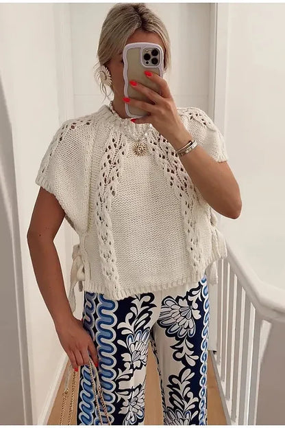 Suéter de punto con cordones y huecos para mujer