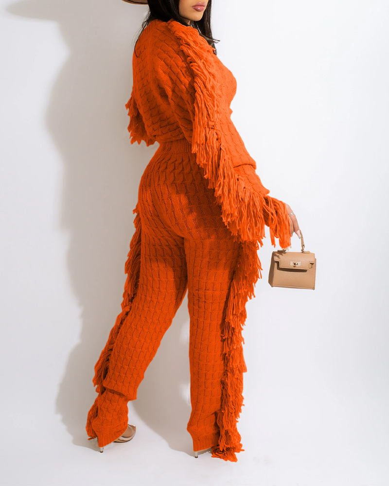 Knitted Long-Sleeved Tassel Suit