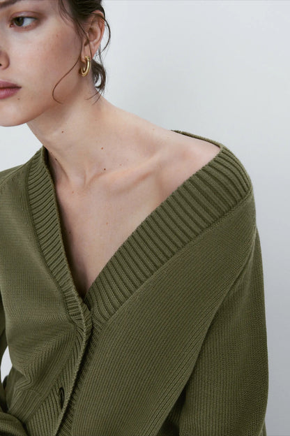 Women's Wool Blend Slim-fit V-neck Cardigan