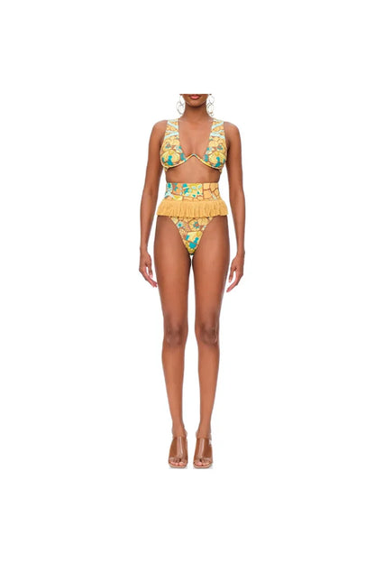 Conjunto de bikini con estampado tribal y borlas bohemias