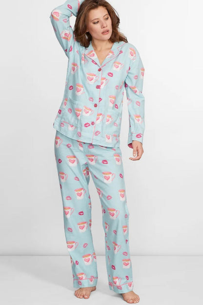 Conjunto de pijama con estampado de corazones y labios