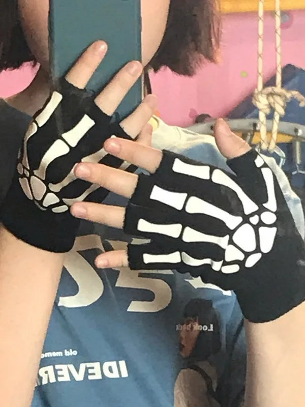 Winter Warm Black Skull Fingerless Gloves