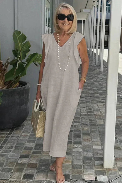 Chic Maxi Dress with V-Neck | Great for Everyday Wear
