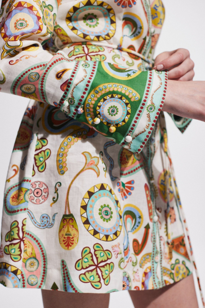 Vestido mini con estampado paisley de manga larga Aimeé
