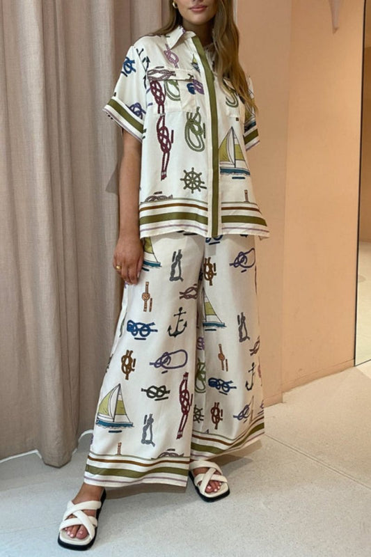 Conjunto de pantalón con motivos náuticos dibujados a mano