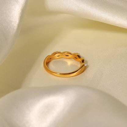 Elara Freshwater Pearl Ring