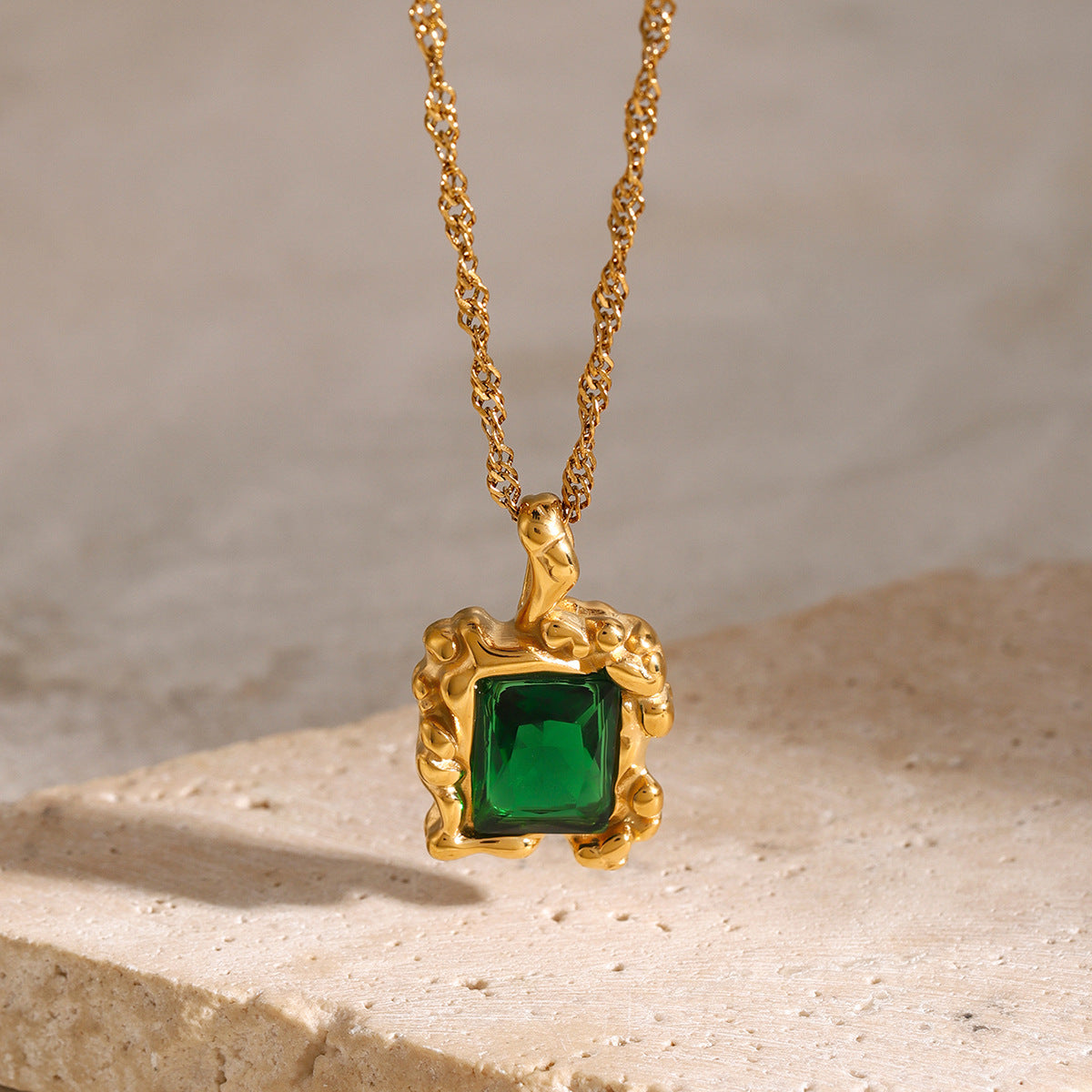 Esmeralda Emerald Pendant Necklace