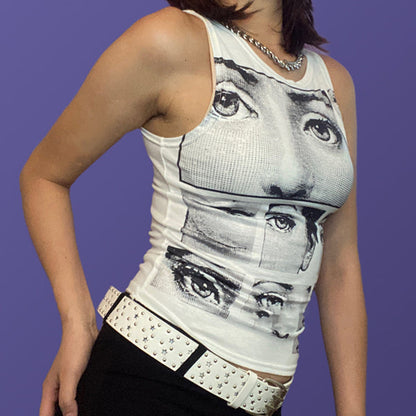 Staring Eye Graphic Crop Tank Top