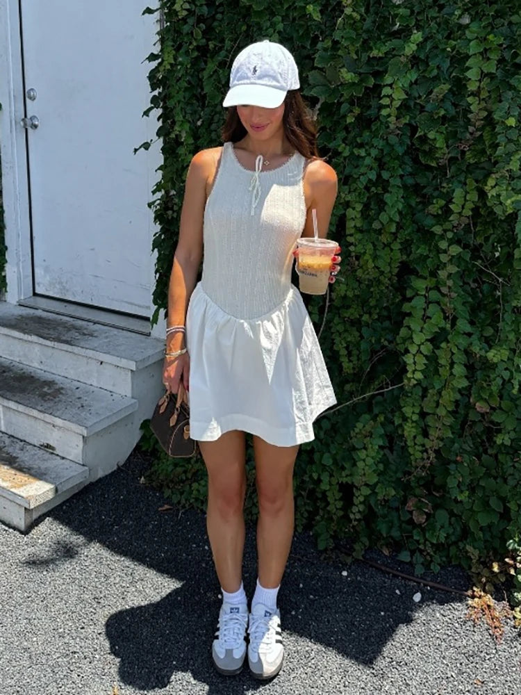 Fantoye Sexy Backless A-line Women Dress White Sleeveless Round Neck Mini Dress Female Summer Loose Casual Streetwear Vestidos