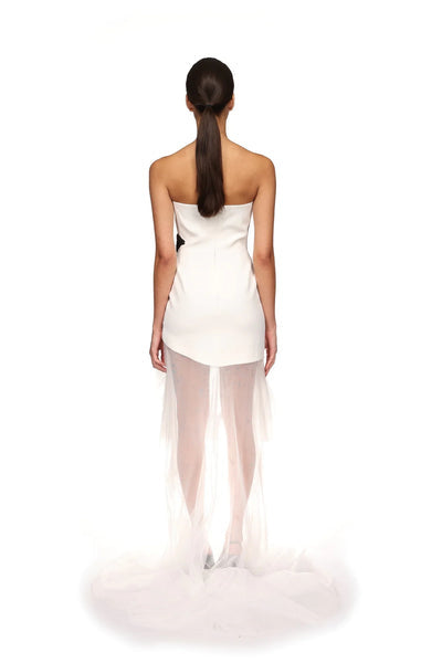 Vestido corto sin tirantes Verónica con adornos de cristal
