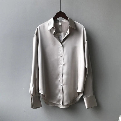 Blusa elegante de satén con botones y manga larga para mujer | Ideal para primavera/verano