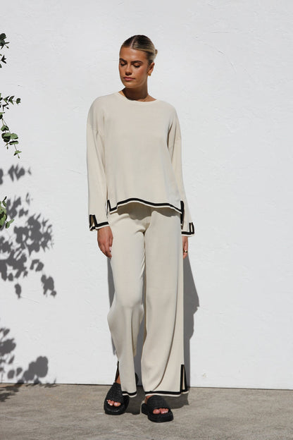 Conjunto de punto Yvonne CREMA