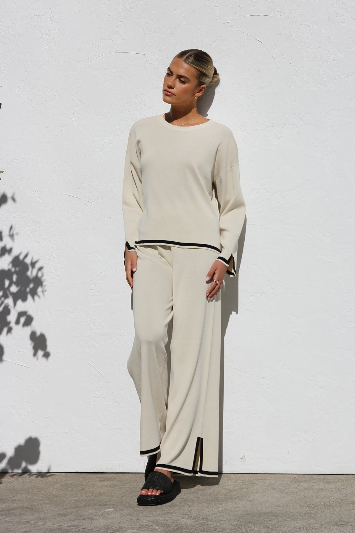 Conjunto de punto Yvonne CREMA
