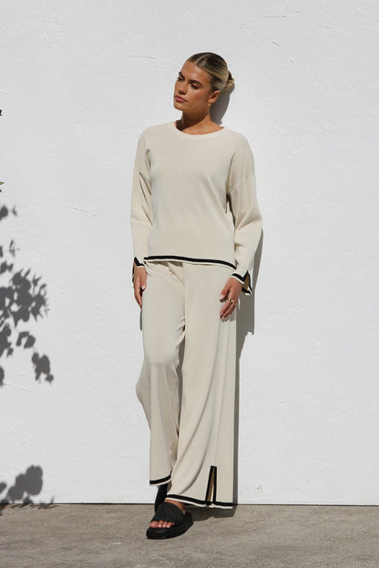 Conjunto de punto Yvonne CREMA