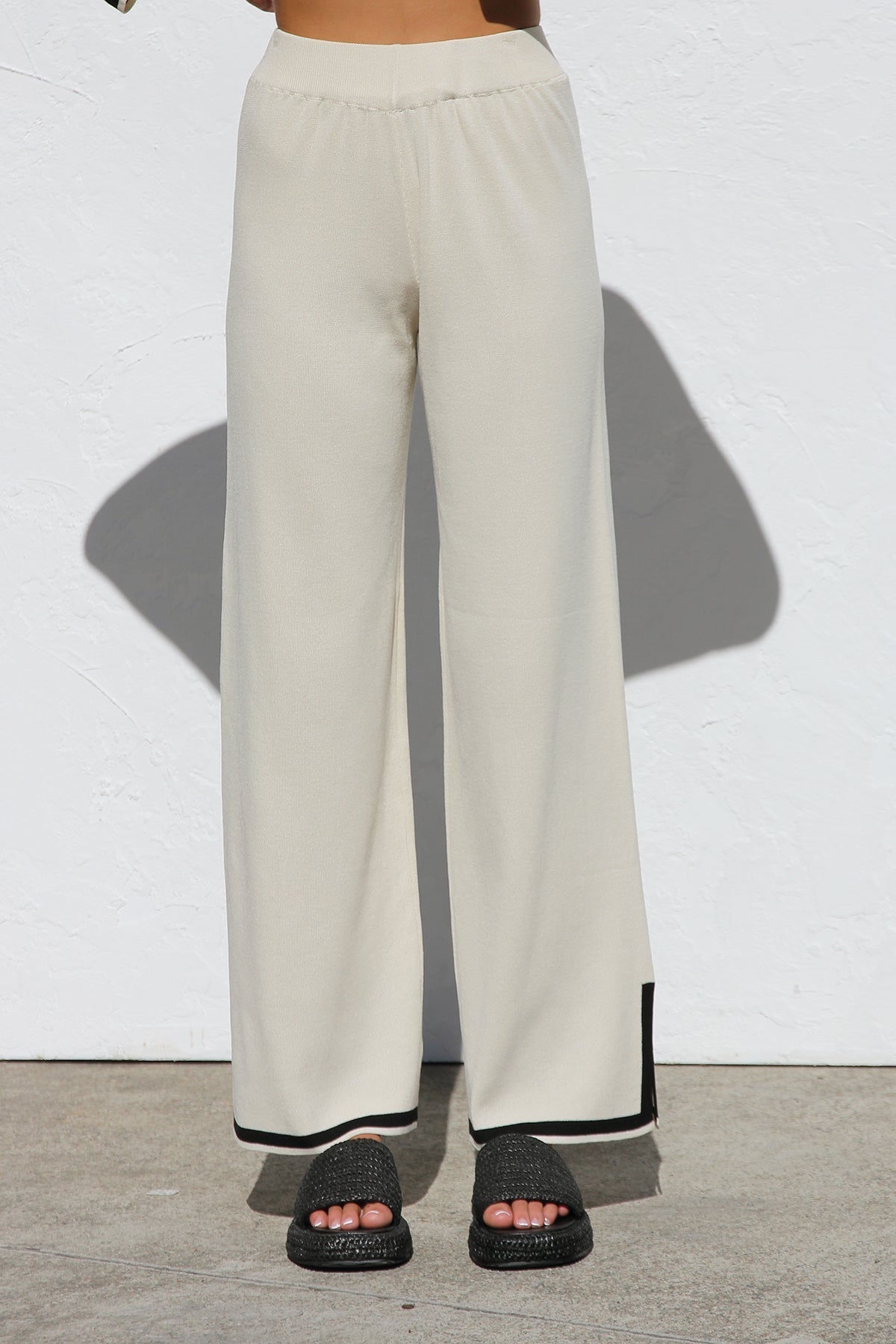 Conjunto de punto Yvonne CREMA