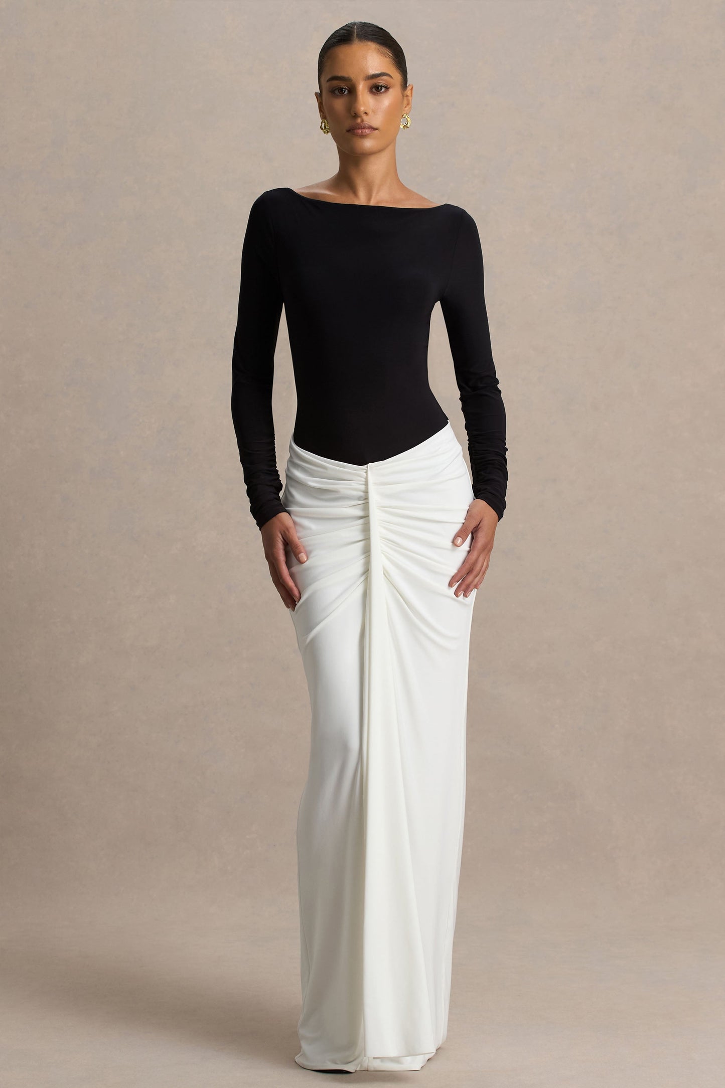 Contrast Color Ruched Long Sleeve Maxi Dress