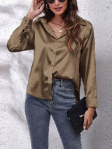 Blusa de satén con cuello holgado y botones para mujer | Ideal para primavera/verano