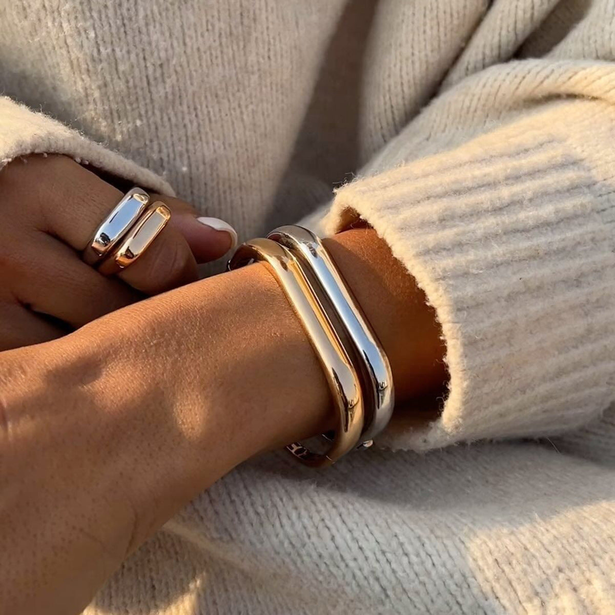 Lustrous Gold Bangle