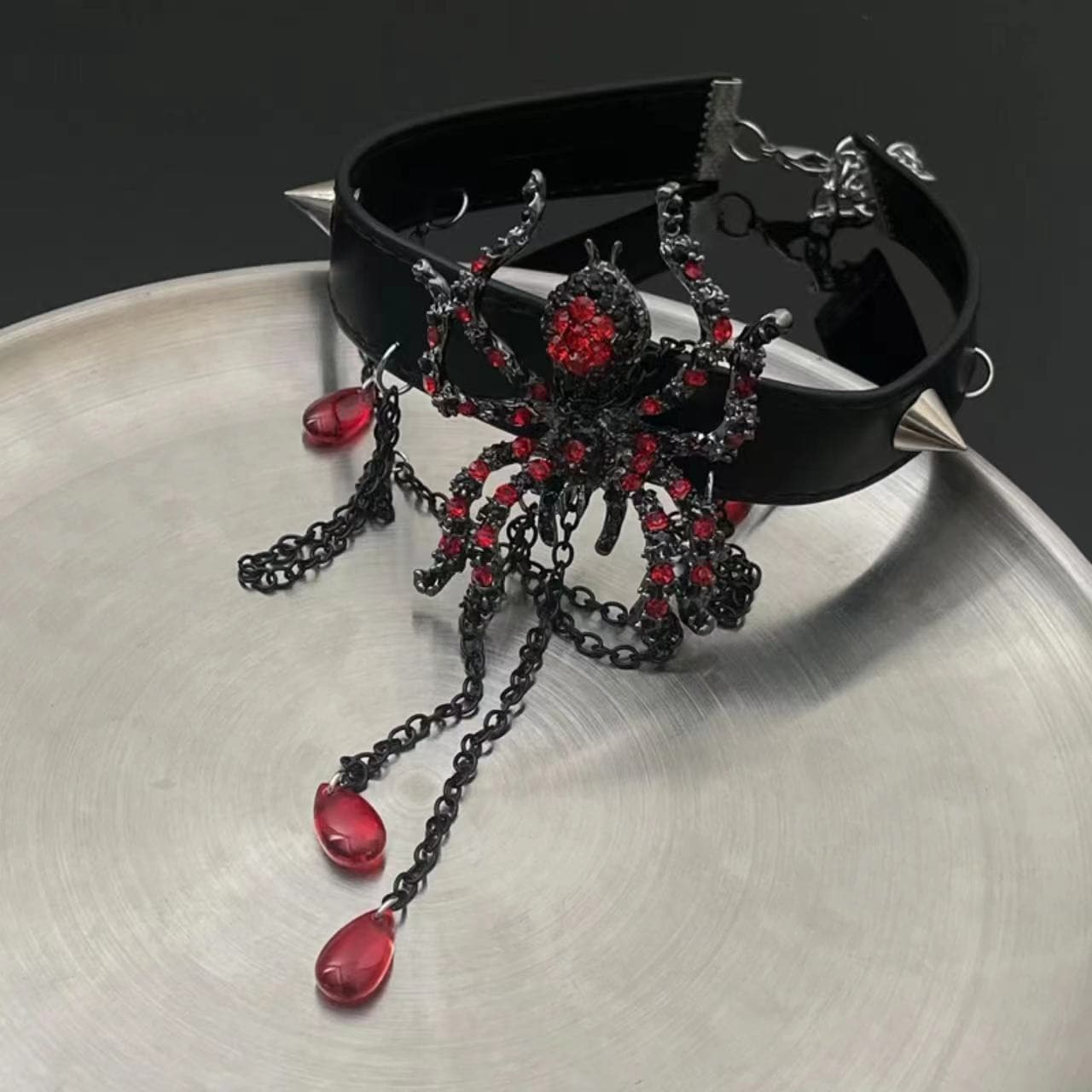 Spider pendant rhinestone rivet choker necklace  | Festival Outfits Women