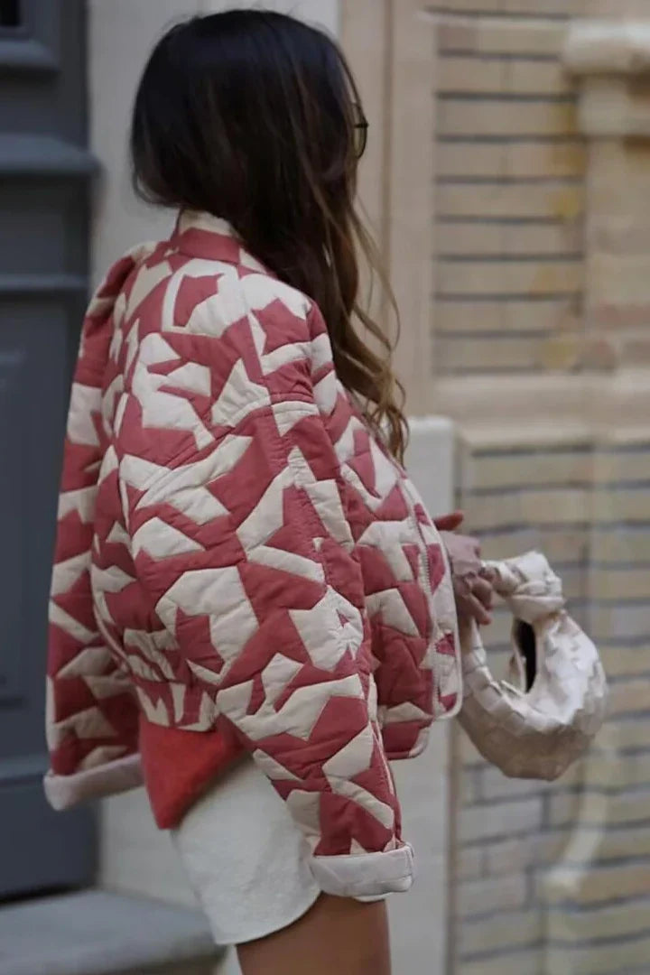 Chaqueta bomber corta con parches de Pacino