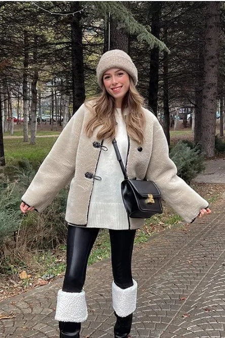 Chaqueta holgada de piel de cordero