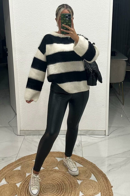 Suéter casual de punto con cuello redondo