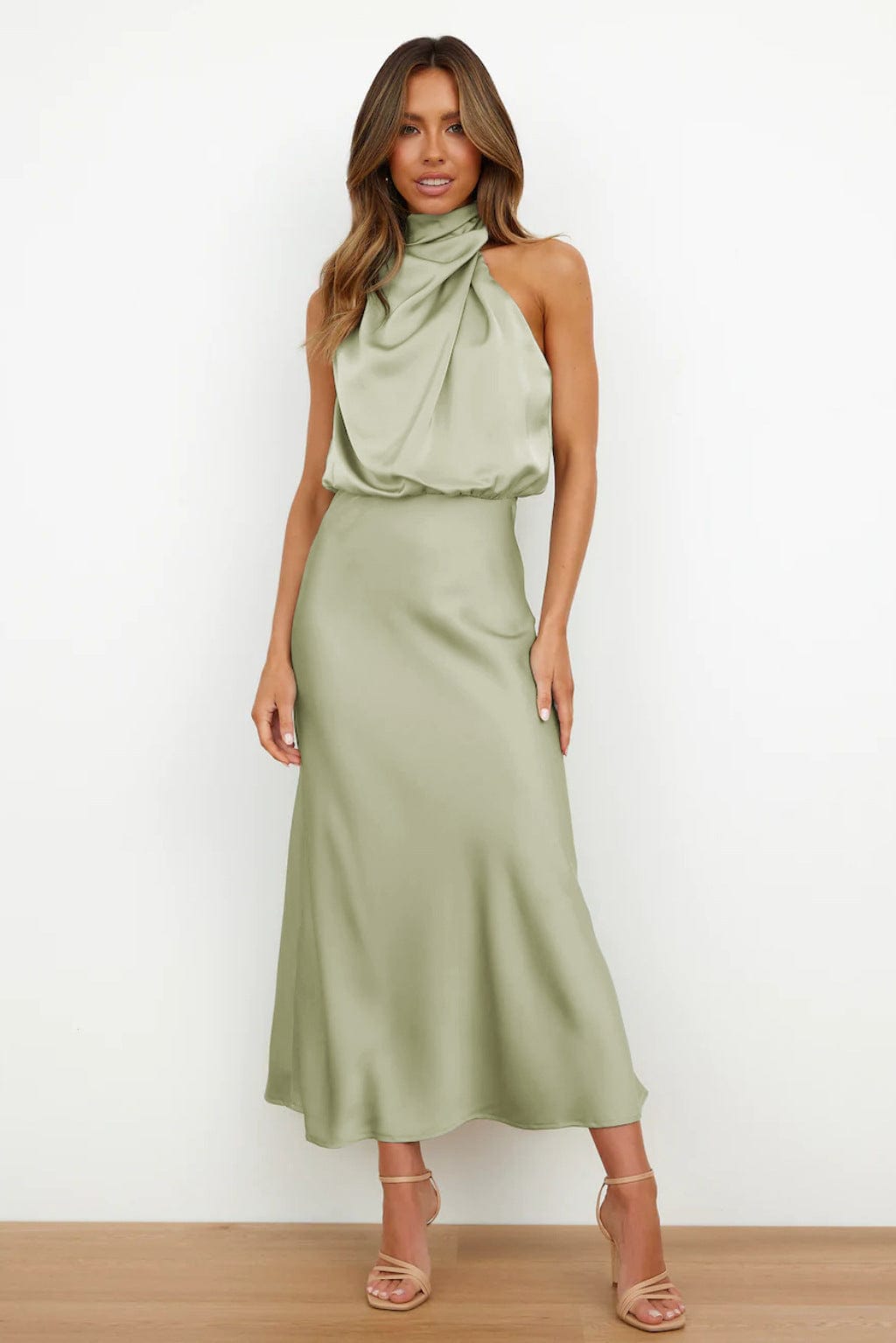 Suzy - Elegant Long Dress - for Women | Great for Formal Occasions