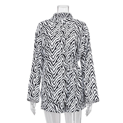 Autumn Set Loose Black White Striped Shirt Shorts Two Piece Set Women Clothing