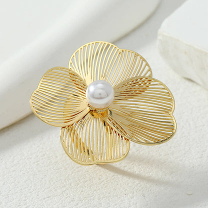 3 Piece Flower Pearl Earrings & Necklace Set