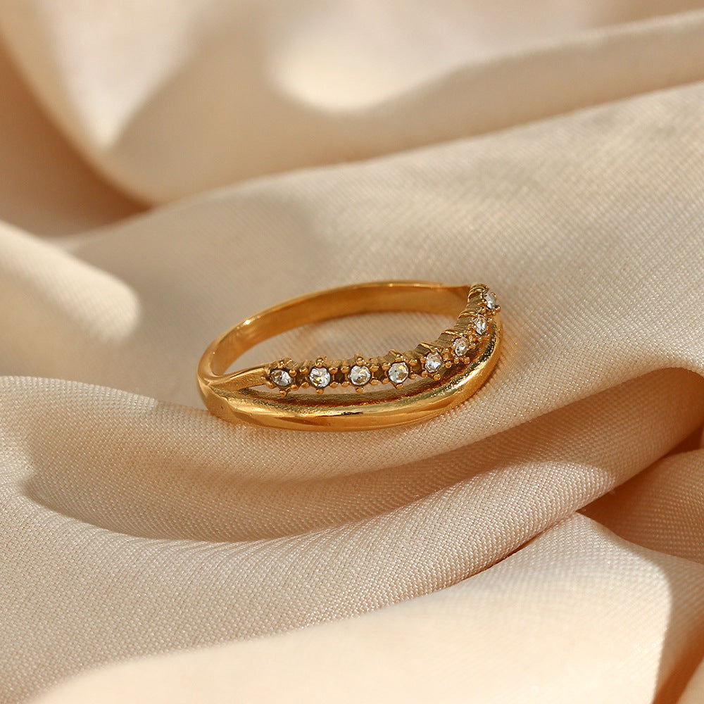 Stella Spark - Diamond Simulant Gold Ring