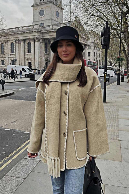 Chaqueta con bufanda Nalainda