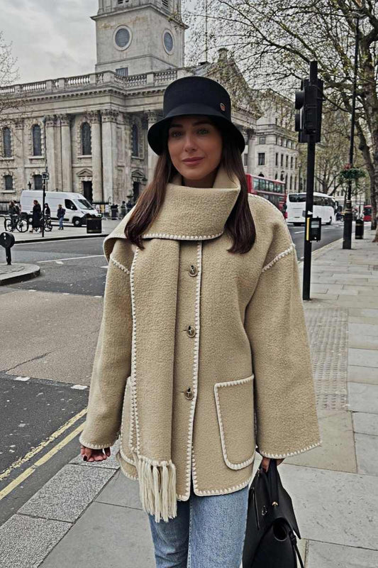 Chaqueta con bufanda Nalainda