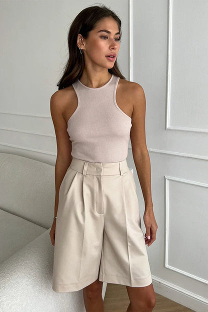 Bermudas plisadas de cintura alta