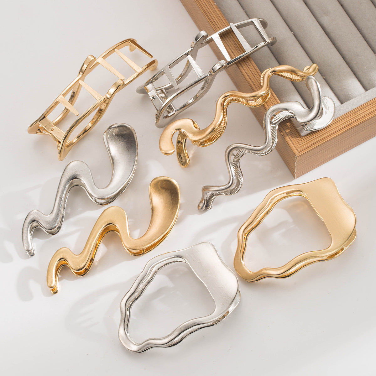 Chic Minimalist Irregular  Hair Claw