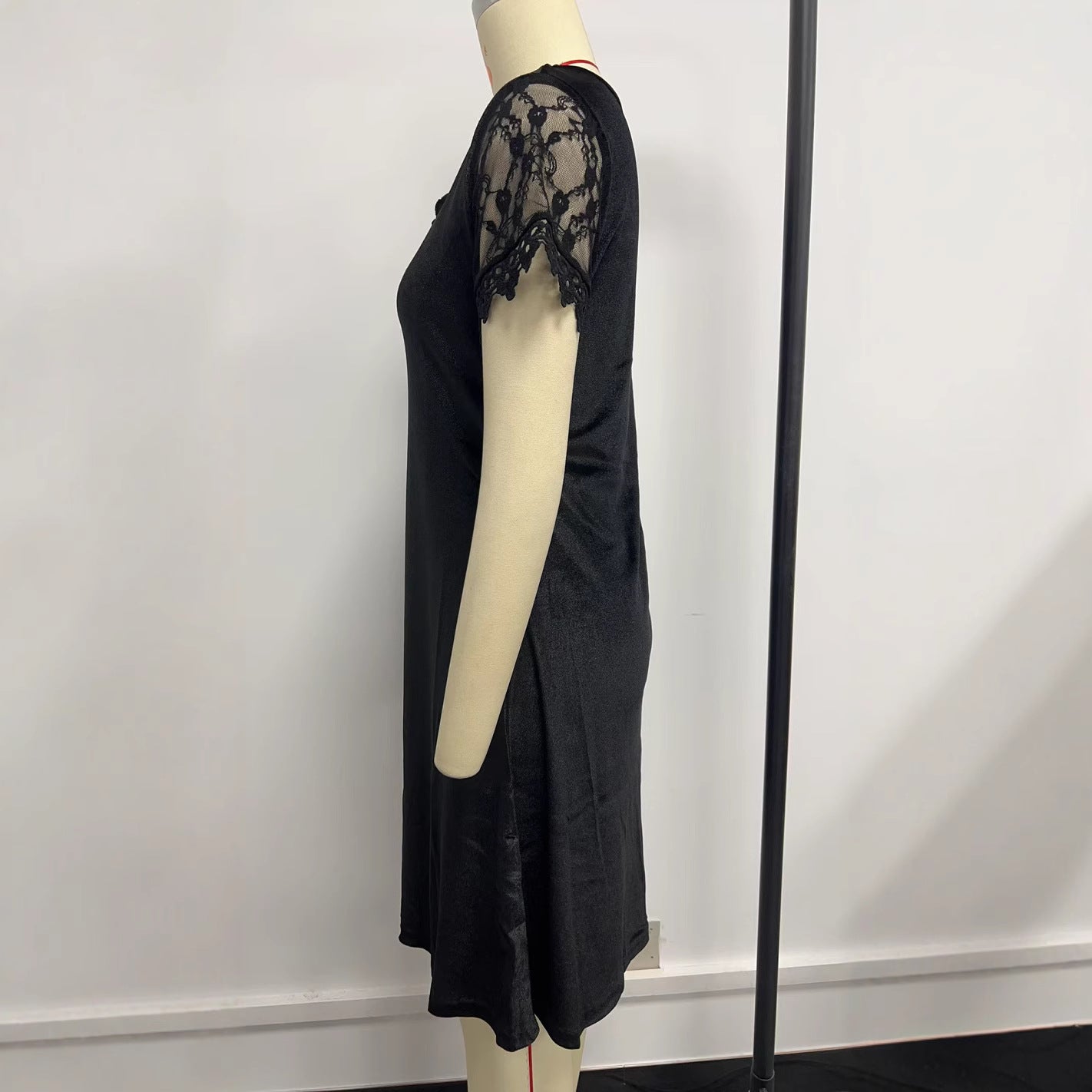 Winter Women Clothing Lace Short Sleeve Slim Fit Solid Color Slimming Dress