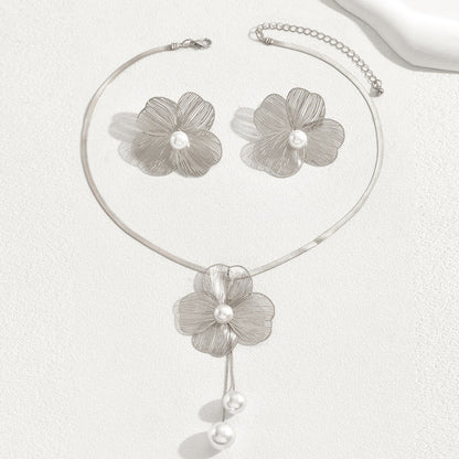 3 Piece Flower Pearl Earrings & Necklace Set