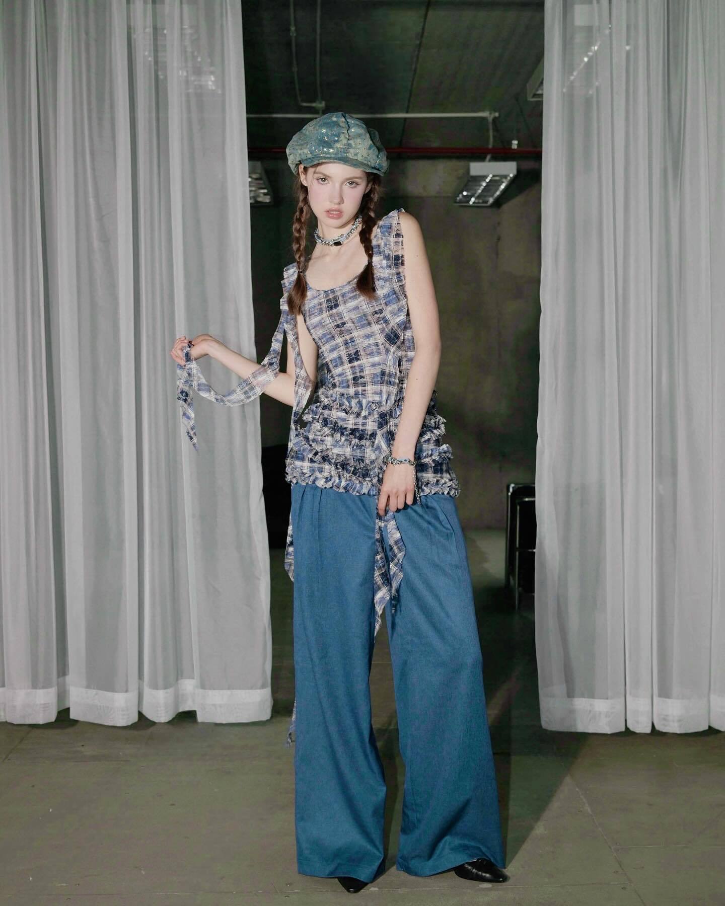 Pleated Plaid Miniskirt Sleeveless Dress