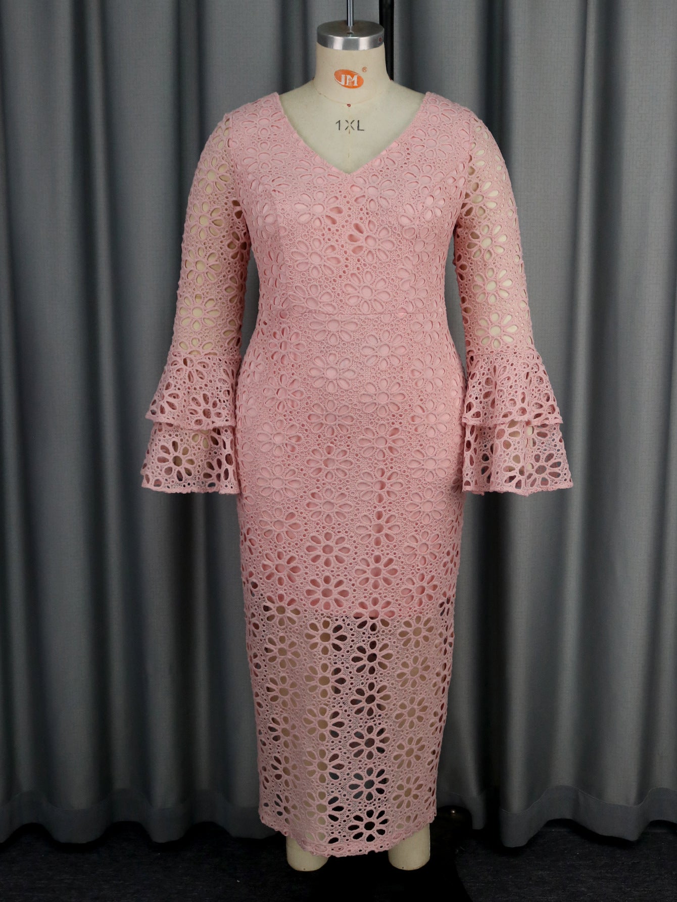 Women Dress the Dinner Party Lace Bell Sleeve Dress