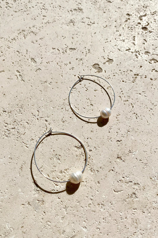 Aros de alambre fino con perla simple - Crema/Plata