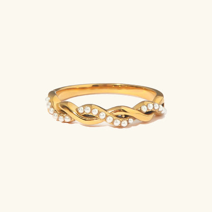 Felicienne Pearl Ring